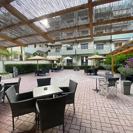 Pavlos - Hotel