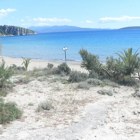 Pavlos - Hotel 2*